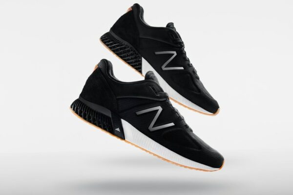 new-balance-releases-running-shoes-with-3d-printed-soles